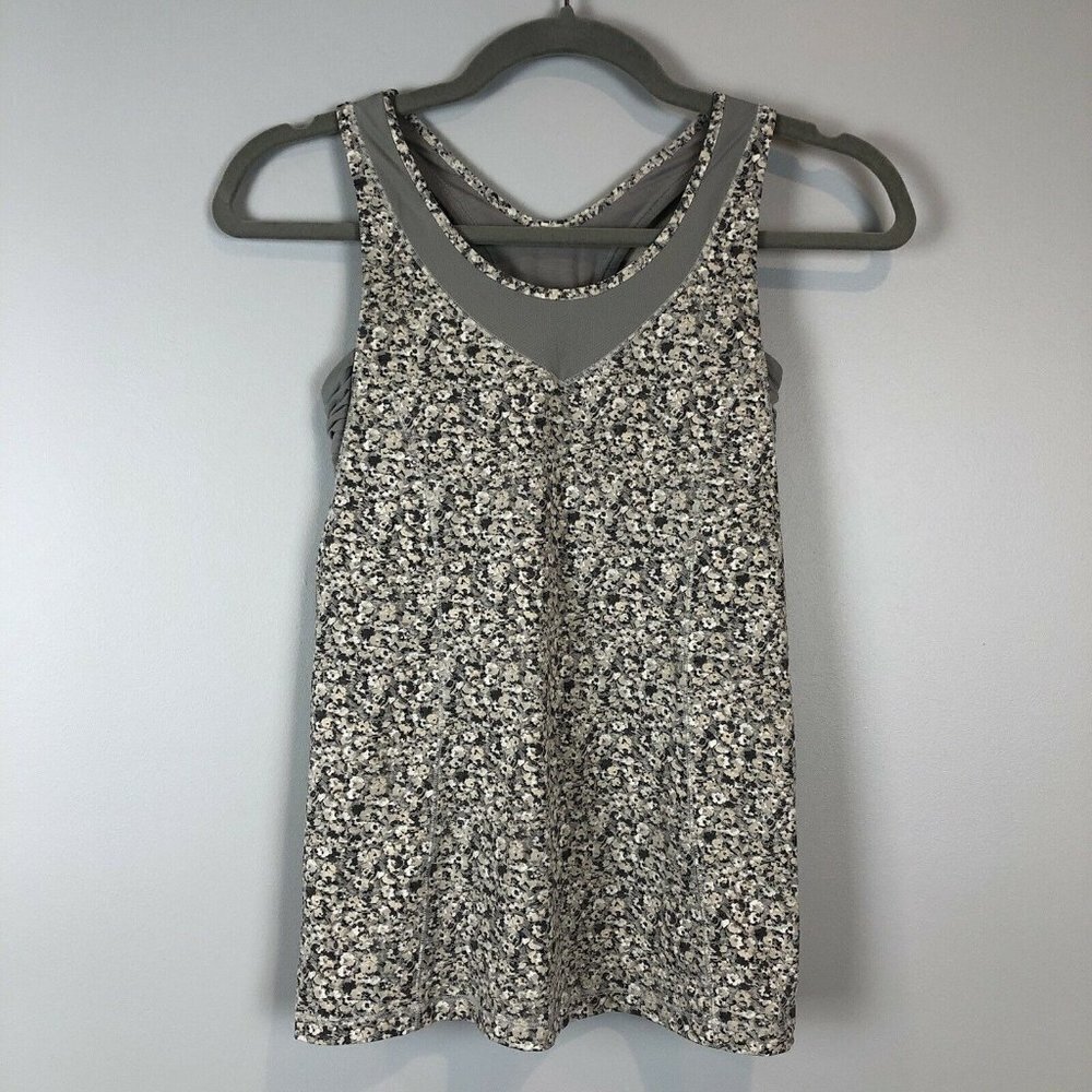 LuluLemon Tone it Tank Top Fleur Silver Spoon 4